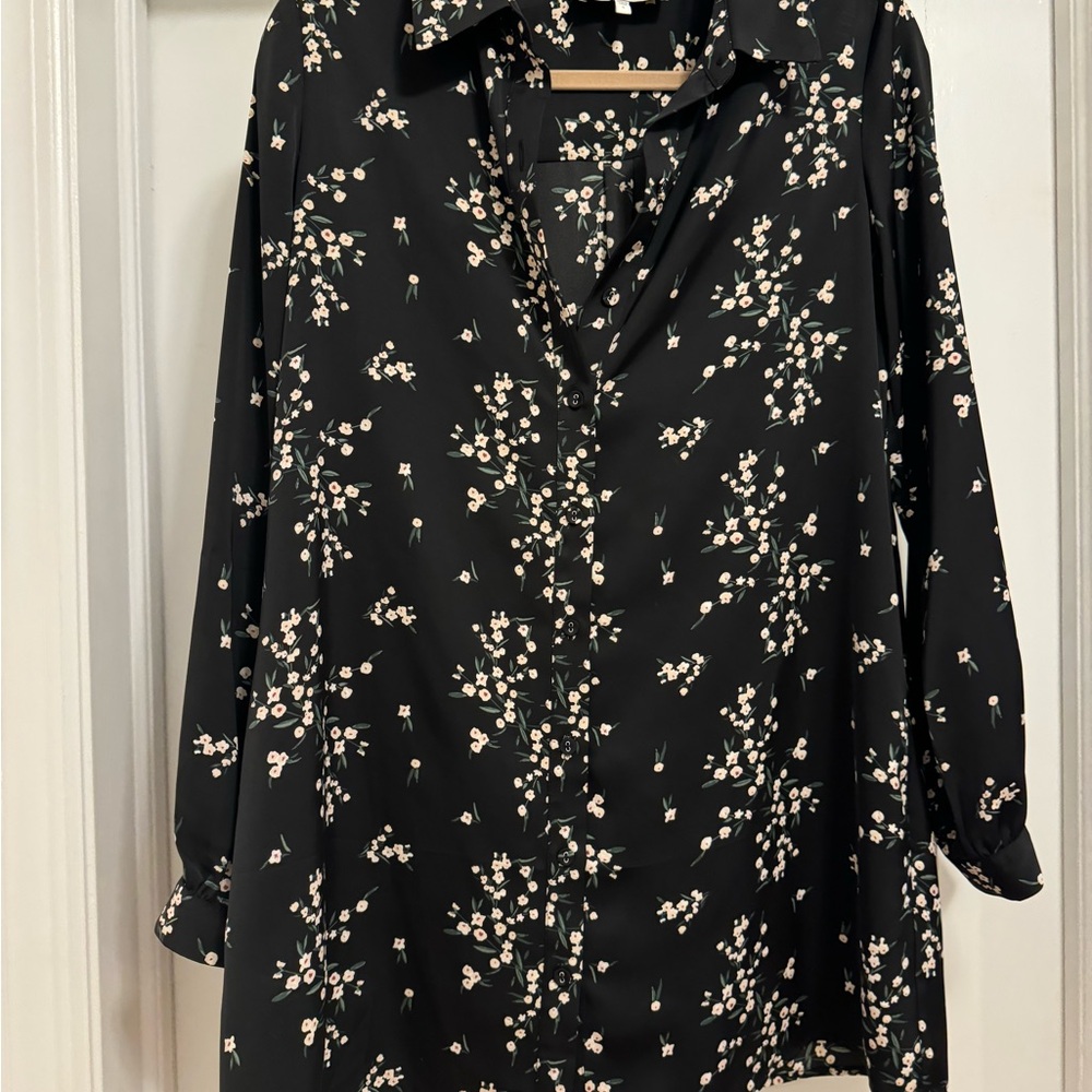 Floral Black Blouse